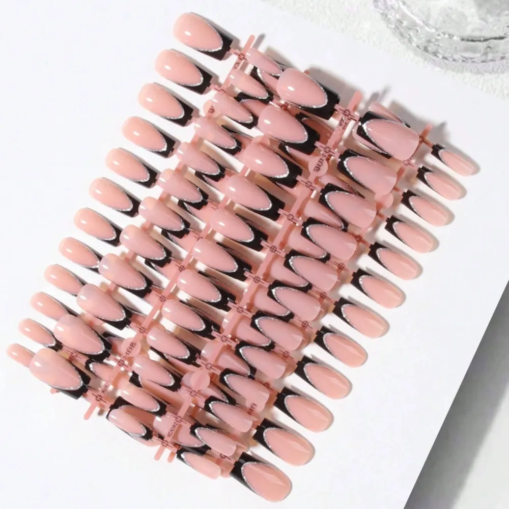 Nailhour 24Pcs French Rhinestone Medium Square Press On Nails