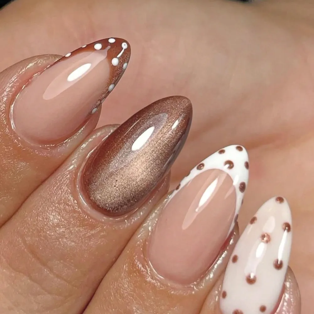 Nailhour 10Pcs French Cat Eye Medium Almond Press On Nails