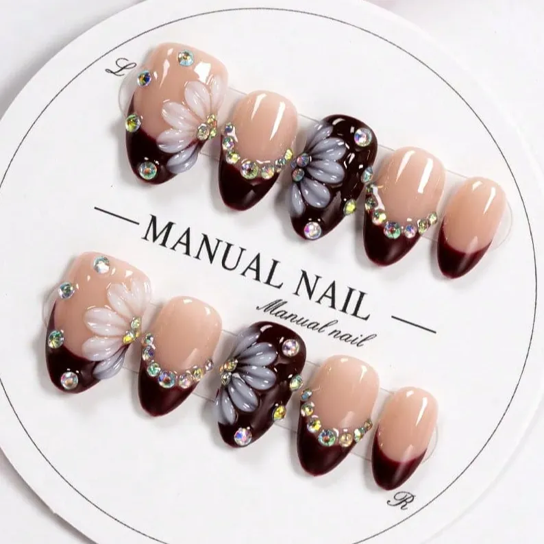 Nailhour 10Pcs 3D Handmade Rhinestone Floral Short Almond Press On Nails