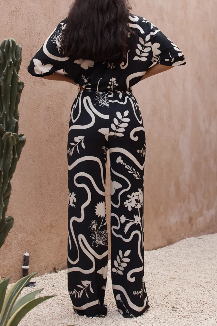 Floral Patterned Flowy Wide Leg Pants