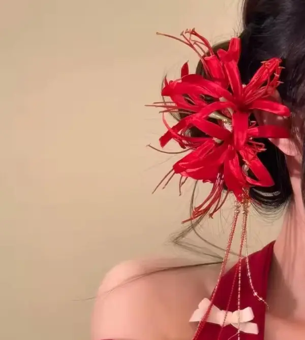 Fashionable Artistic Floral Hairpin