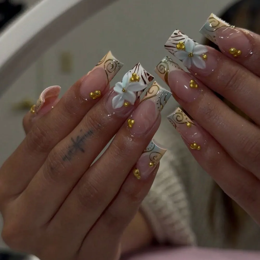 Nailhour 24Pcs French Floral 3D Long Coffin Press On Nails