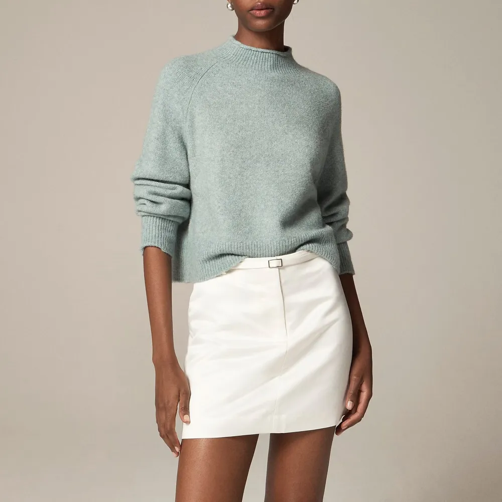Classic Crew Neck Stretch Sweaters