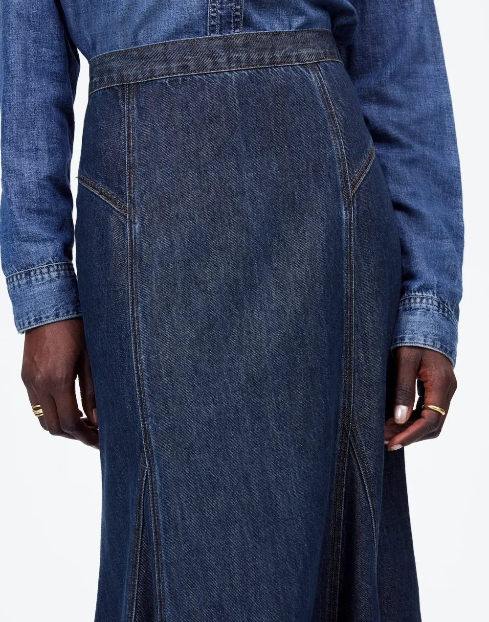 Denim Circle Wash Midi Skirts