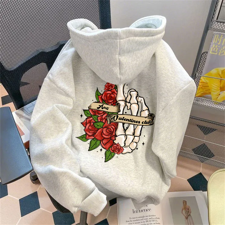Roses with A Scroll In The Middle Retro Hoodies