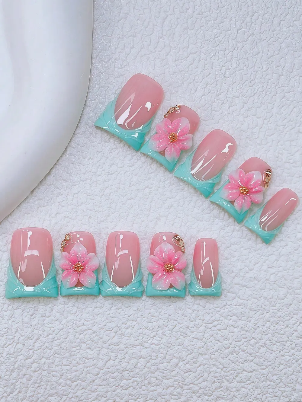 Nailhour Handmade 10pcs Chic Duckbill Press On Nails