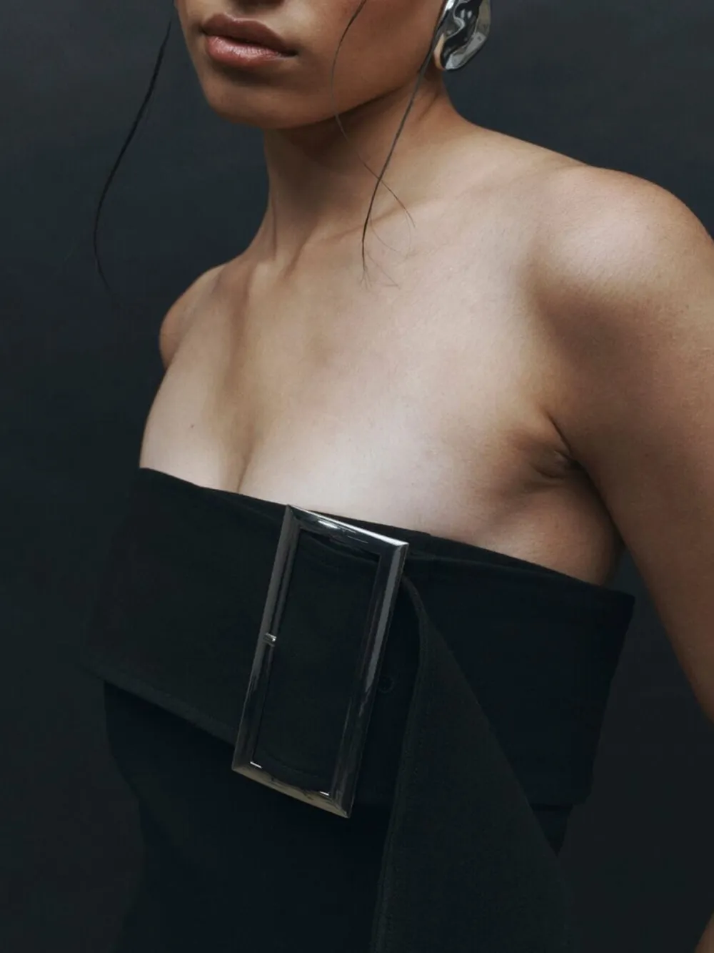 Metal Buckle Straight Neck Dress