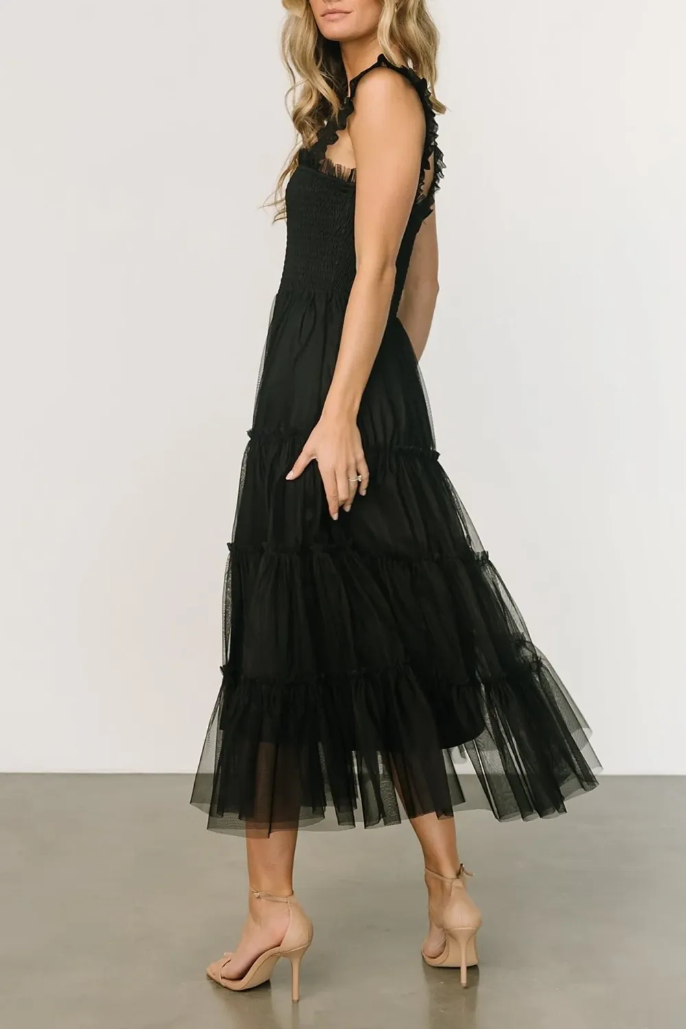 Versatile Fluttering Sleeves Sheer Dress