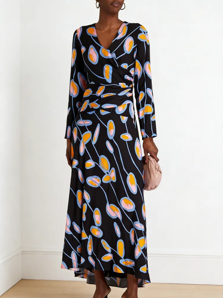 Ruched Detail Long Sleeve Dress