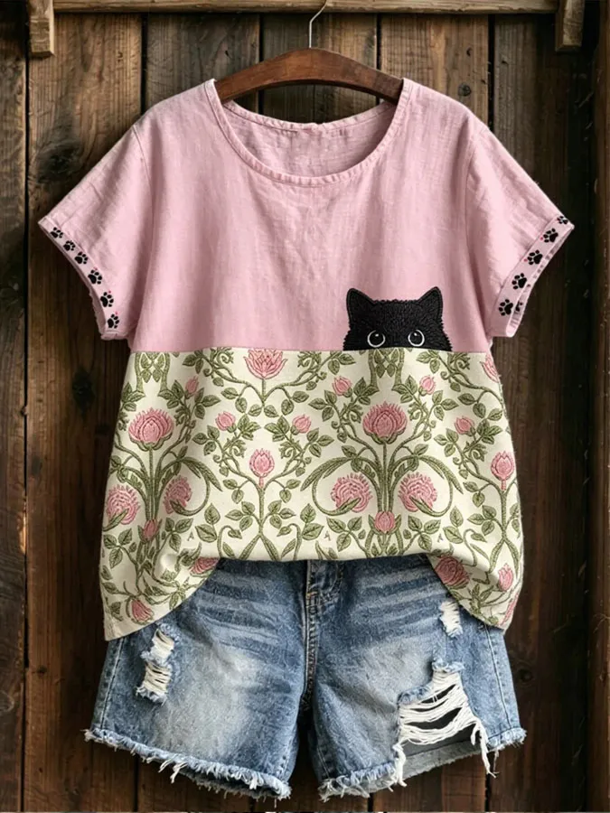 Women's Cute Cat Printed Casual T-shirt