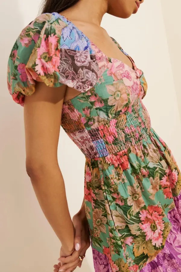 Sweetheart Puff Sleeve Midi Dresses