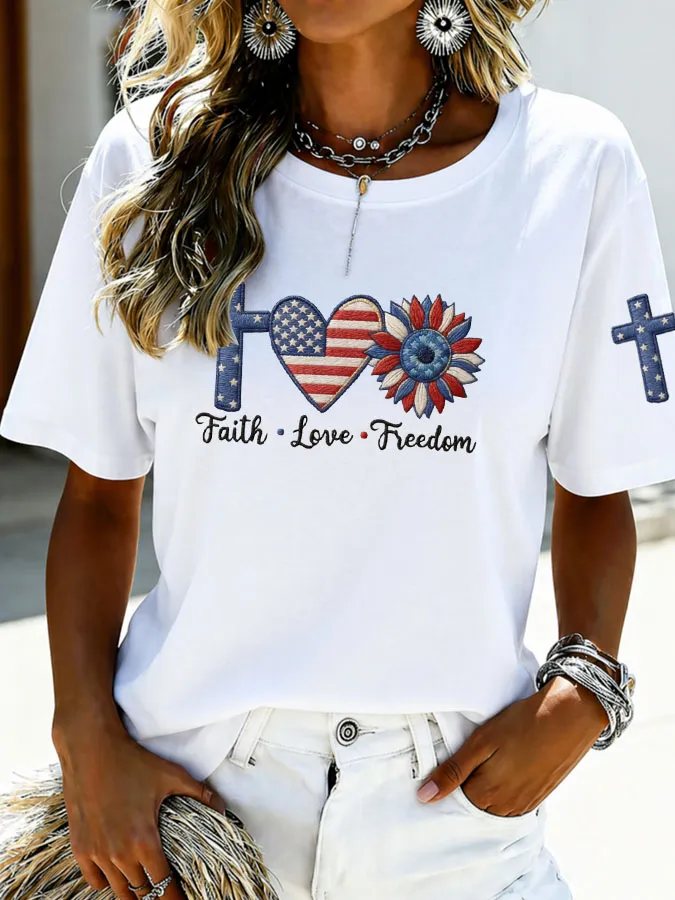 Women'S Faith Love Freedom  Casual T-Shirt
