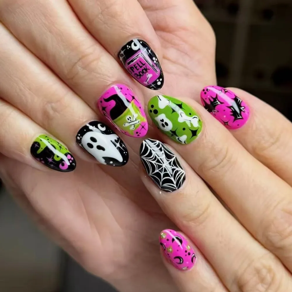Nailhour 24Pcs Cute Ghost Spider Multicolor Halloween Short Oval Press On Nails