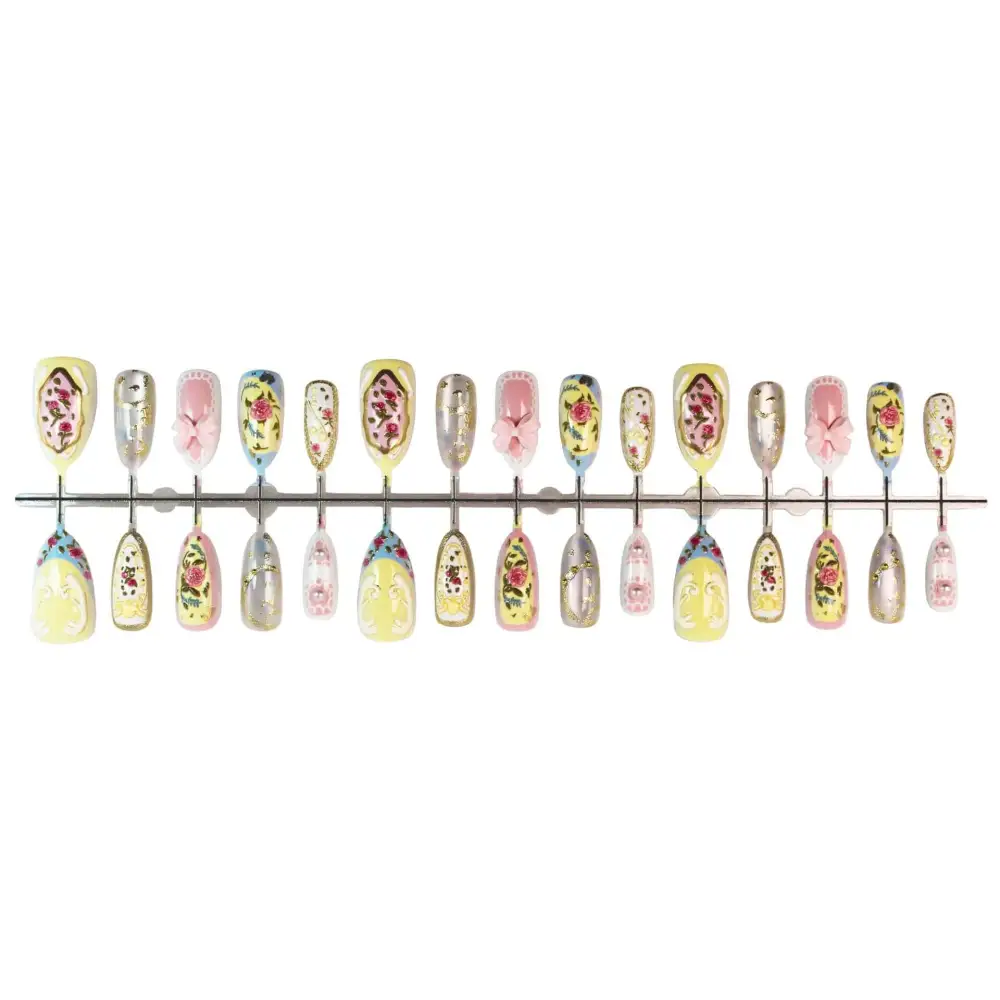 Nailhour 30Pcs Gilded 3D Resin Floral Medium Almond Press On Nails