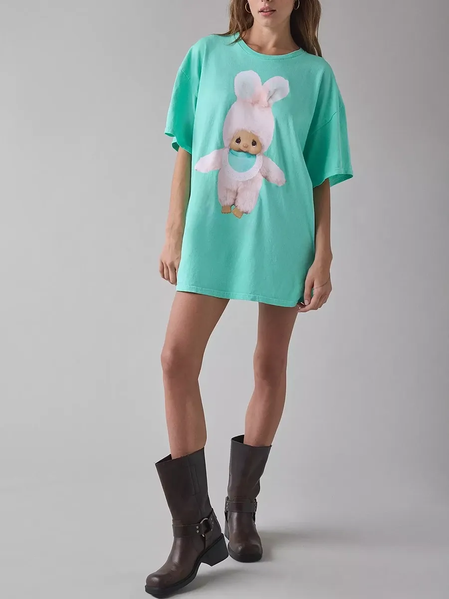 A Loose T-Shirt With Solid Color Monchi Print For Ladies