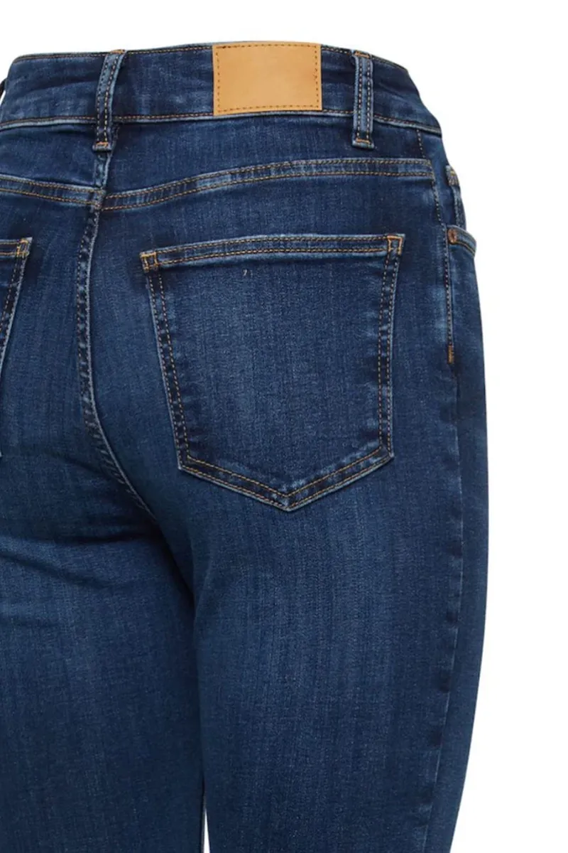 Classic Fit BootCut Jeans