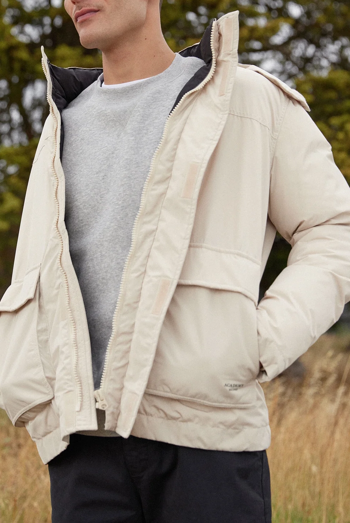 Oregon Puffer Jacket-Macadamia