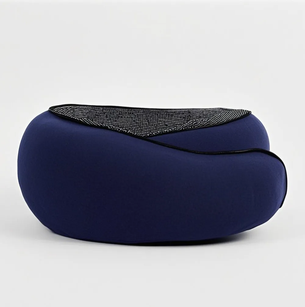 Travel Neck Pillow - 👋Bid Farewell to Neck Strain During Travels!