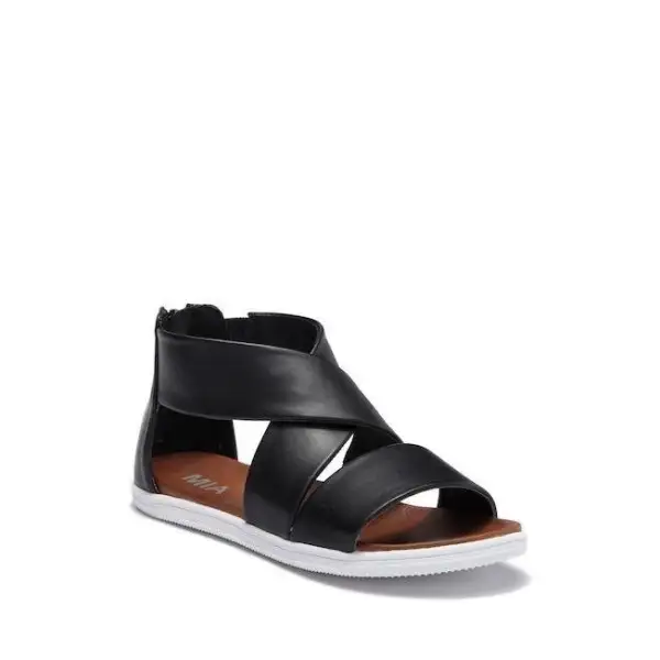 Airy Simple Modern Sandals