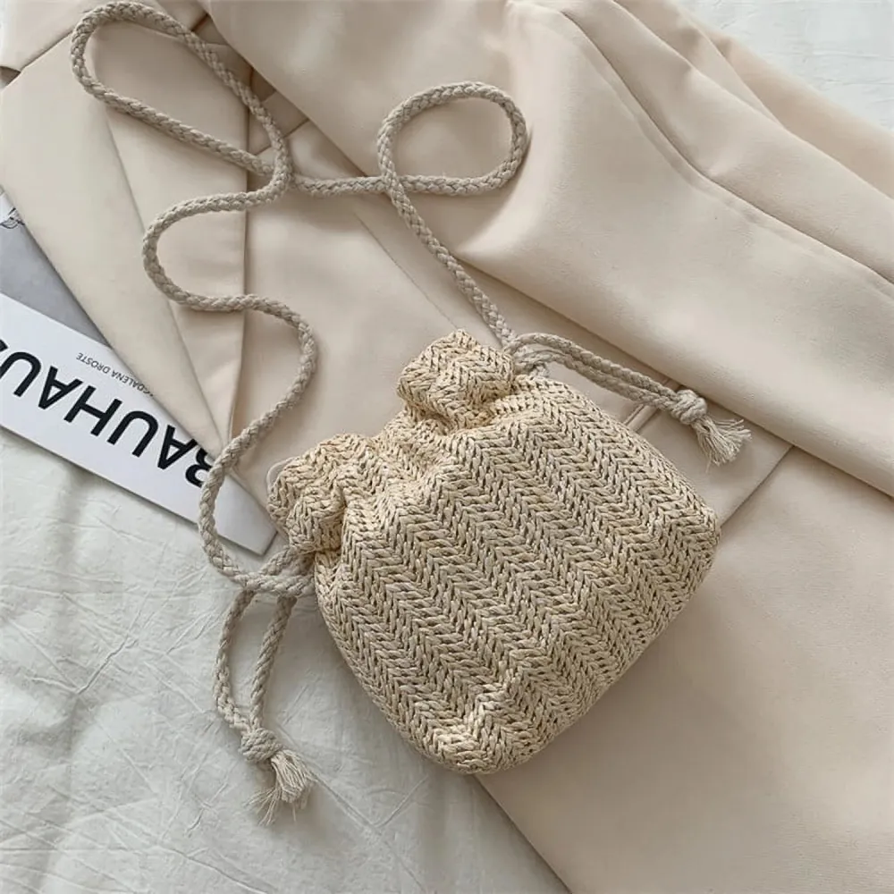 Daisy Decorative Woven Bag
