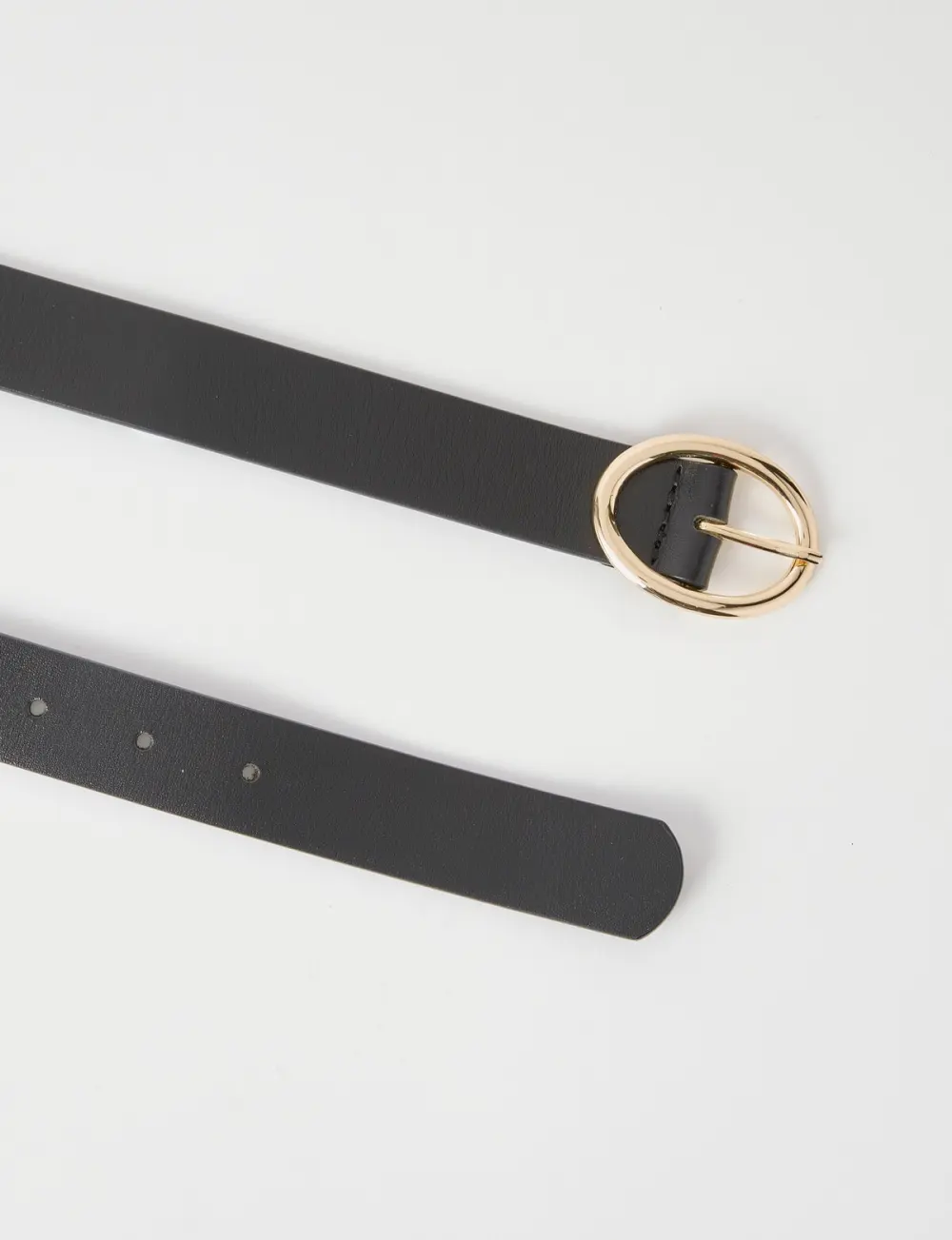 Low-Key Versatile Black Leather Belt