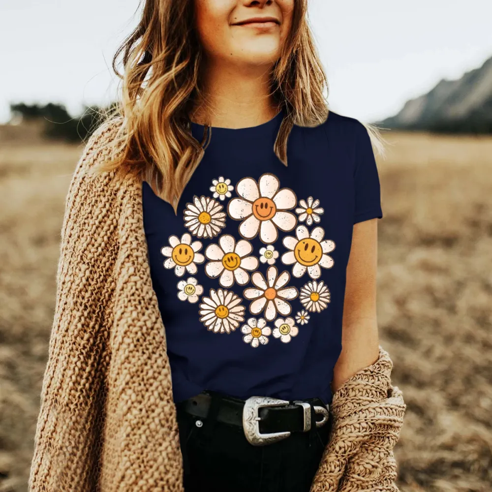 Vintage Daisy Smiley Face Women's T-Shirt