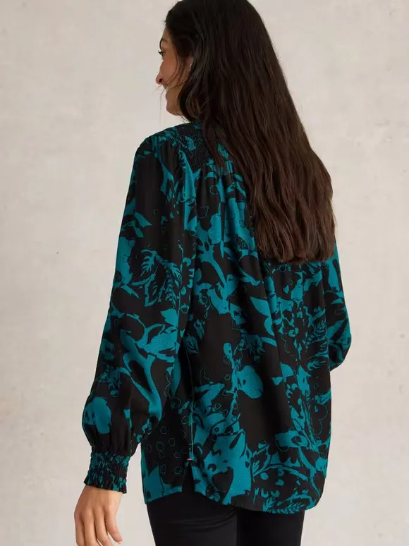 Slight Stretch Longline Top