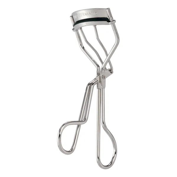 The Manual Metal Eyelash Curler That Fits The Shape Of The Eyes