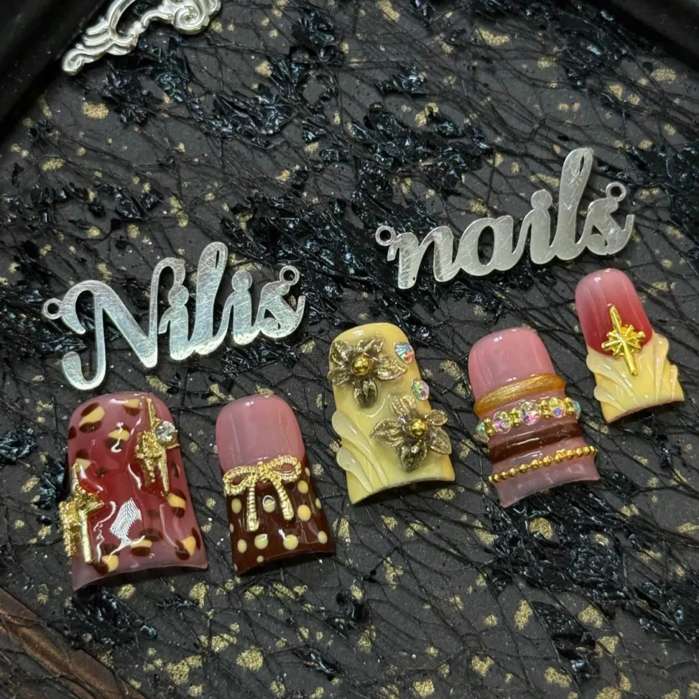 Nailhour 10Pcs Handmade Short Duck Y2K Colorful Press On Nails