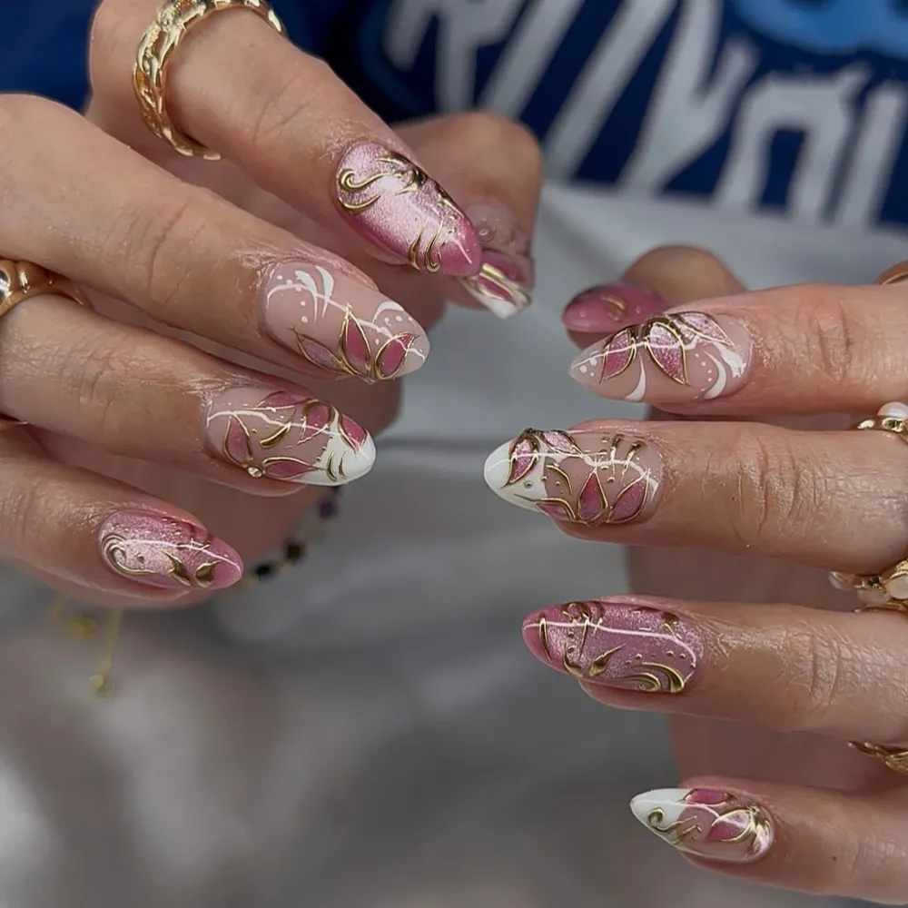 Nailhour 30Pcs Floral Rhinestone Medium Almond French Cat Eye Press On Nails
