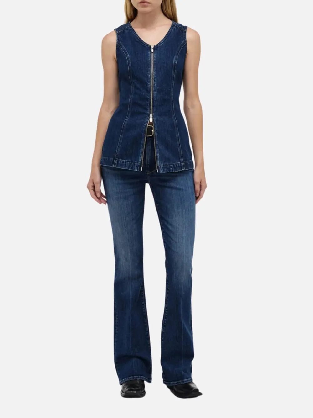 Plain Bootcut Jeans with Pockets