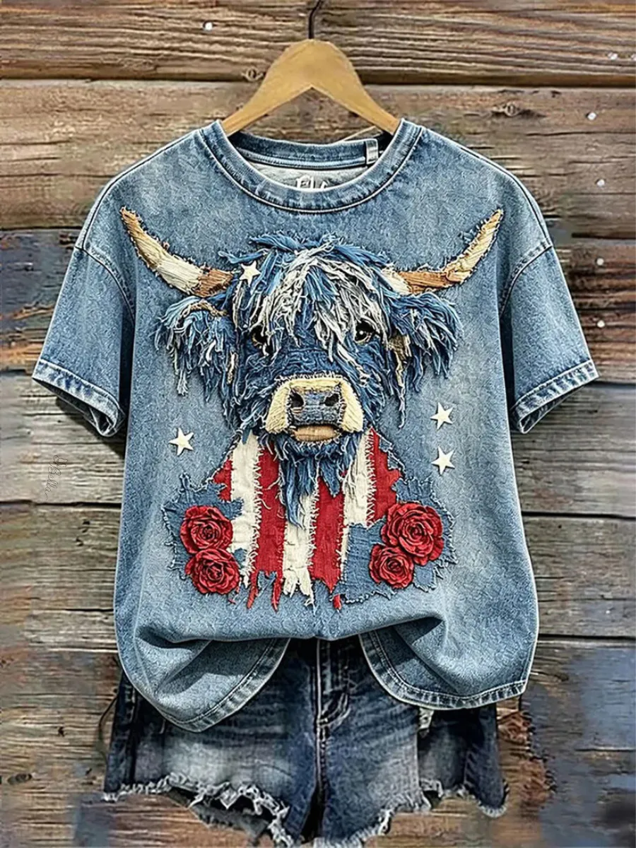 Women's American Flag Highland Cow Print Casual T-Shirt