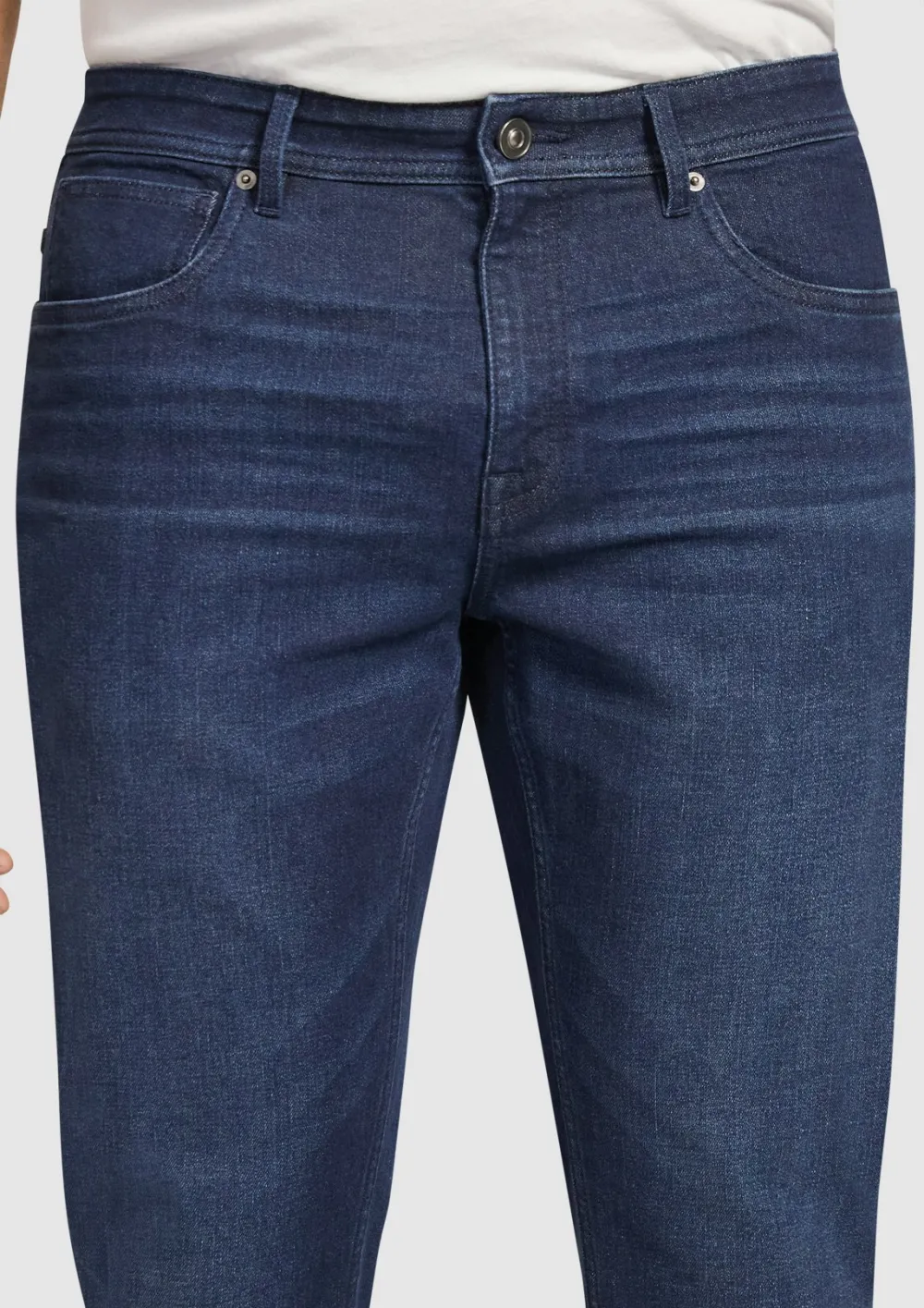 Dark Wash Tapered Jeans