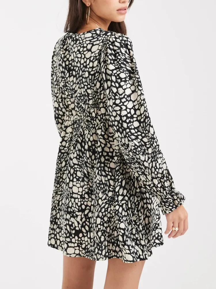 Print Ruffle Sleeve Dress