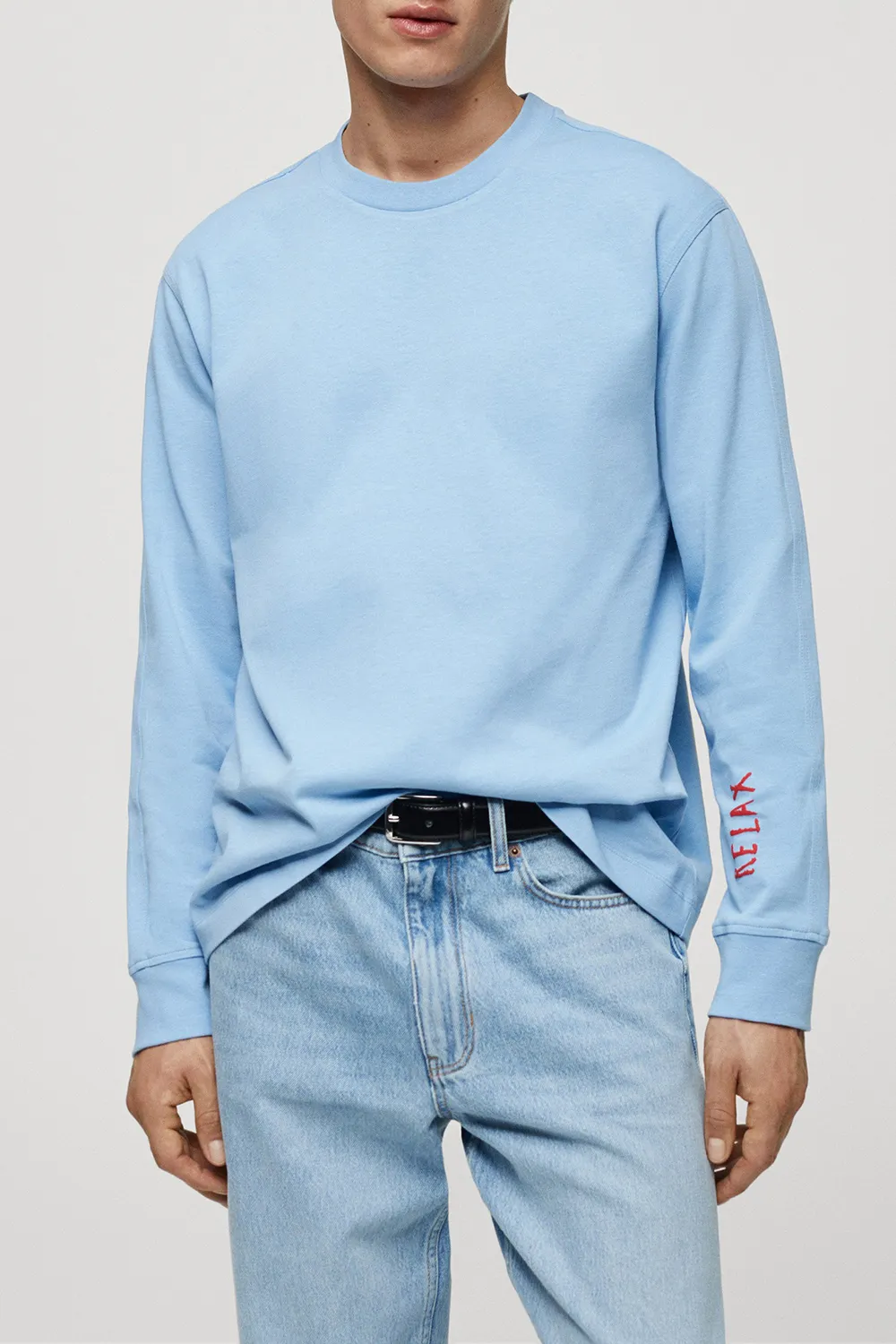 Embossed Detail Round Neck Sweatshirts