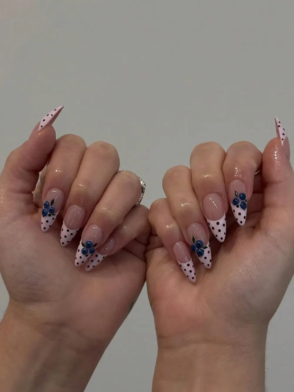 Nailhour 10Pcs Handmade Medium Almond French Brown Polka Dots Press On Nails