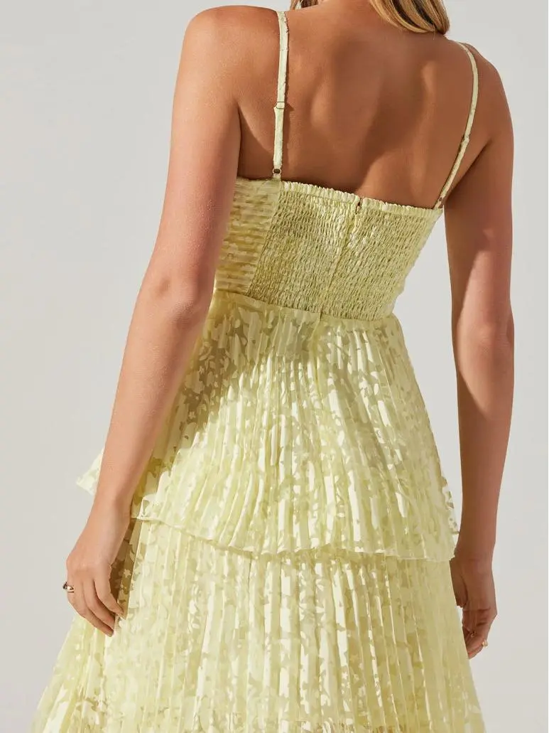 Tiered Keyhole Cutout Maxi Dress