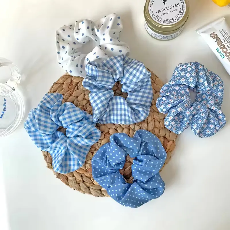 Fashionable And Cute Blue Hairband