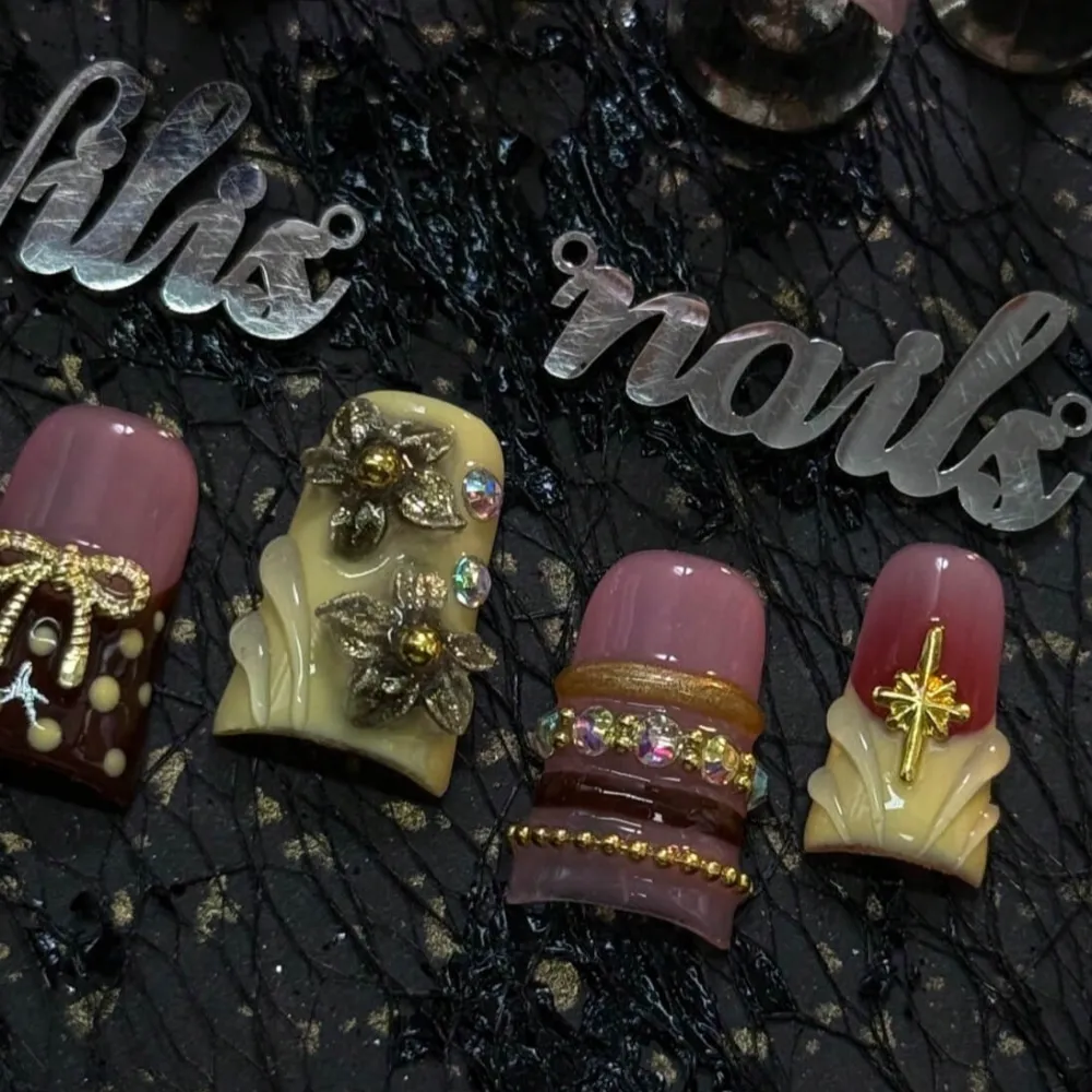 Nailhour 10Pcs Handmade Short Duck Y2K Colorful Press On Nails